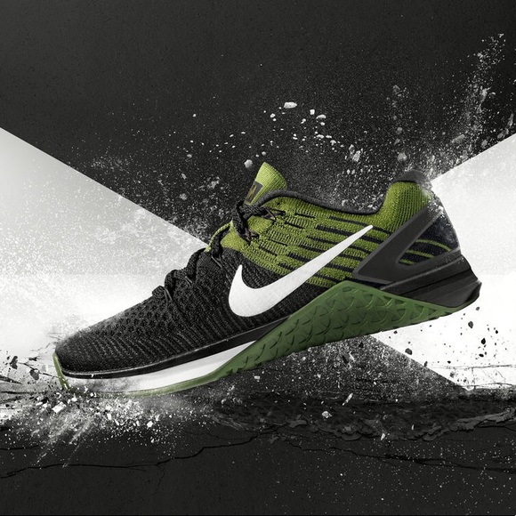 nike metcon dsx green and black